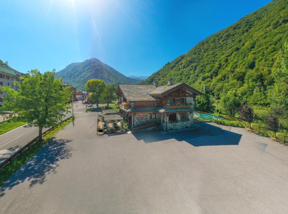 B&B San Sebastiano Vernante Luaran gambar